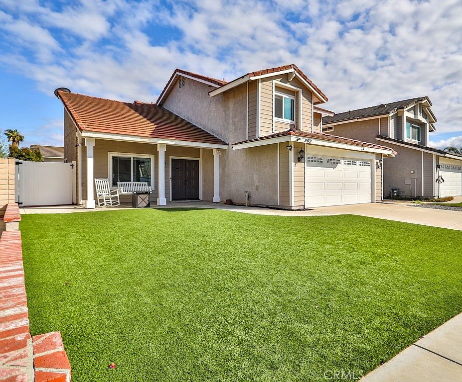 969 Hedges Dr, Corona, CA 92878 | Zillow