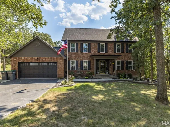 2672 Ridgeview Acres Dr, Festus, MO 63028