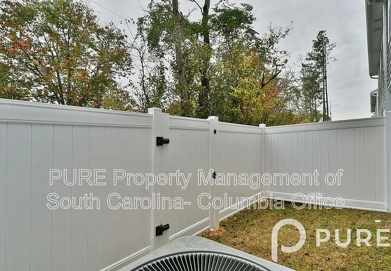 119A Triumph Ave — Photo 8