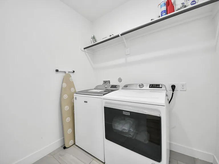 3004 Holman St — Photo 25