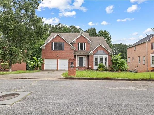 628 Vista Ter, Stone Mountain, GA 30087