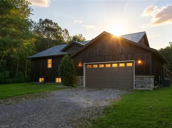 126 Shorties Sideroad, Norfolk County, ON N4G 4G9