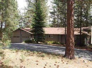 55100 Forest Ln, Bend, OR 97707
