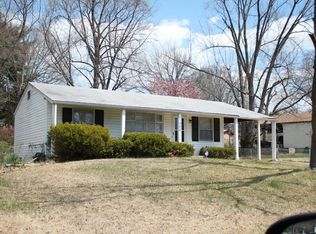 1905 Prior Dr, Saint Louis, MO