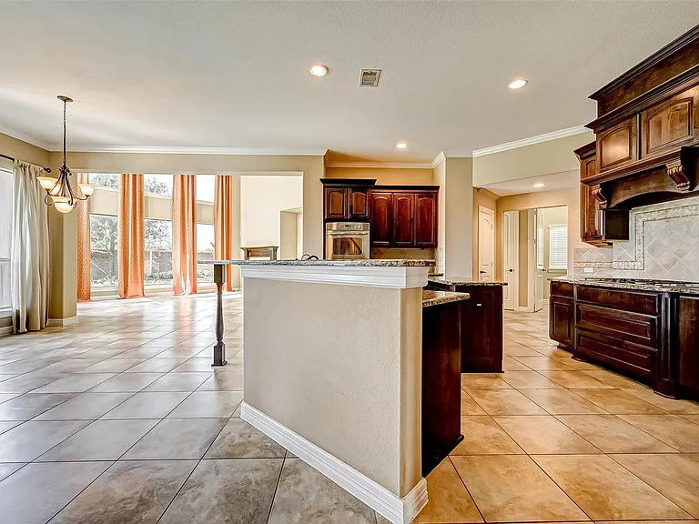 2914 Cotswold Ln — Photo 19