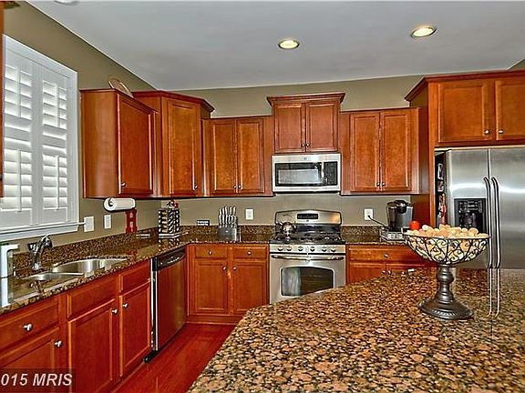 4th image of 15217 Santander Dr