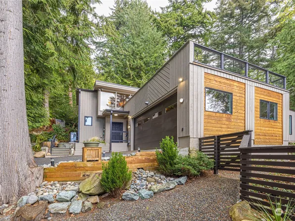 904 Chuckanut Drive, Bellingham, WA 98229