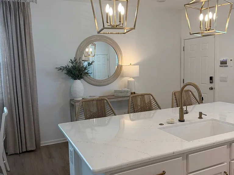 8326 Zenith Cir — Photo 31
