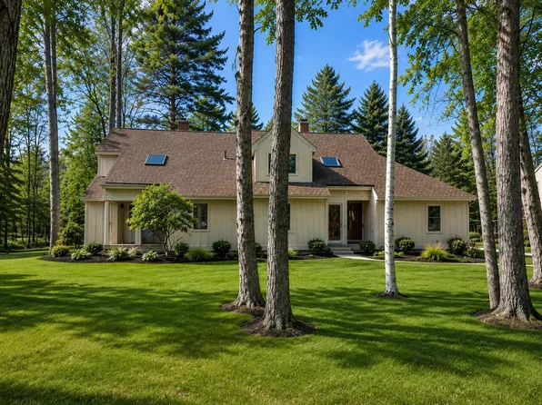 7 Muirfield Lane #24, Holderness, NH 03245