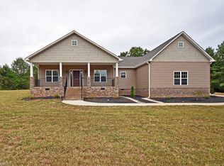 9510 Ellis Rd, Clemmons, NC 27012