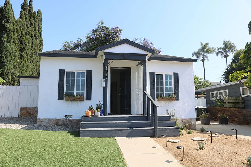 1 bed, 1.0 bath, $3,225 — Photo 1