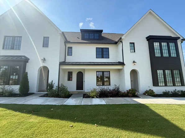 1886 Dawson Cir, Chattanooga, TN 37421
