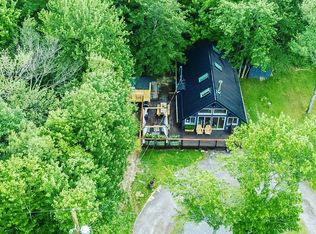 2234 Vacation Ln, Pocono Summit, PA