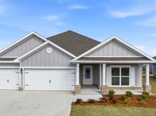 70 W Farm Owl Dr, Freeport, FL 32439