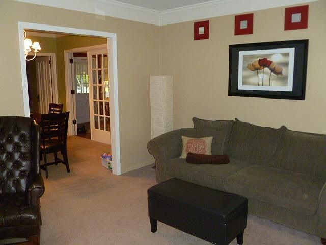 2nd image of 210 W Dudley St