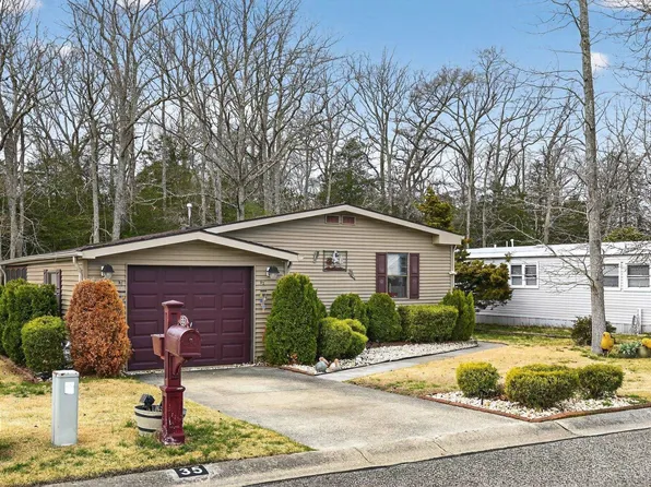 35 Breakwater Pl N, Cape May, NJ 08204