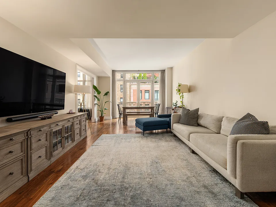 2150 Broadway #11F