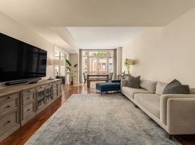 2150 Broadway