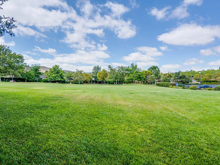 27031 Fairway Ln — Photo 25