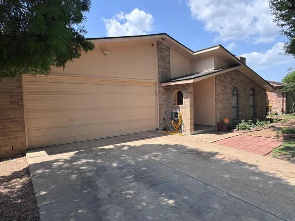 15602 Camino Del Sol Dr, Houston, TX 77083