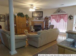 26397 Maplewood Dr, Denham Springs, LA 70726