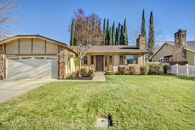 1st image of 850 Tarrogana Dr