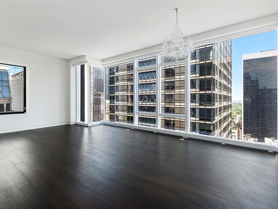 1st image of 20 W 53rd St #33B