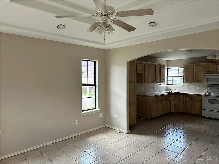 3818 W Faith Hill St #4 — Photo 3