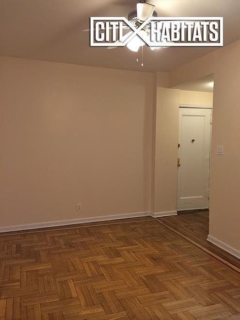 1st image of 3114 Crescent St APT 8B