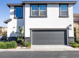 2498 Gunner Ridge Way, Rialto, CA 92377