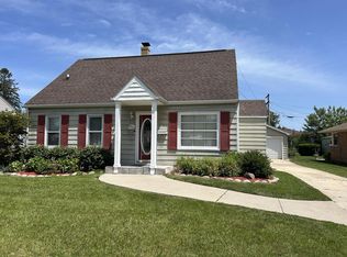 2601 Hayes Ave, Racine, WI 53405