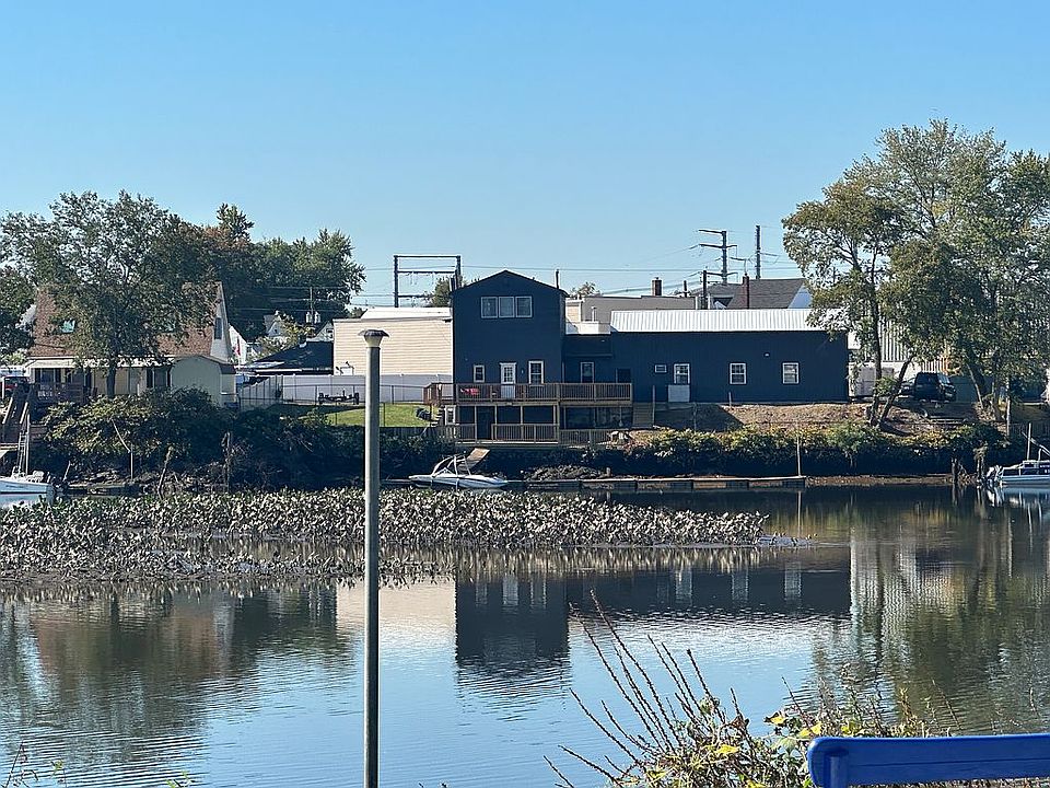 1st image of 29 Edgewater Ave