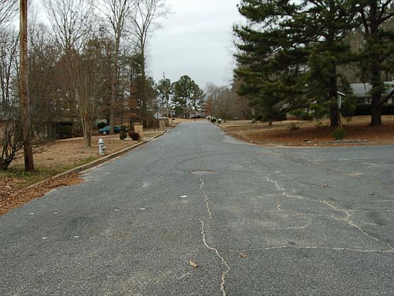 5th image of 3015 Carriage Ln