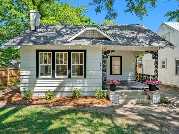 121 Westwood St, Mobile, AL 36606