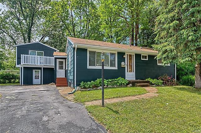 1st image of 3303 Delta Dr