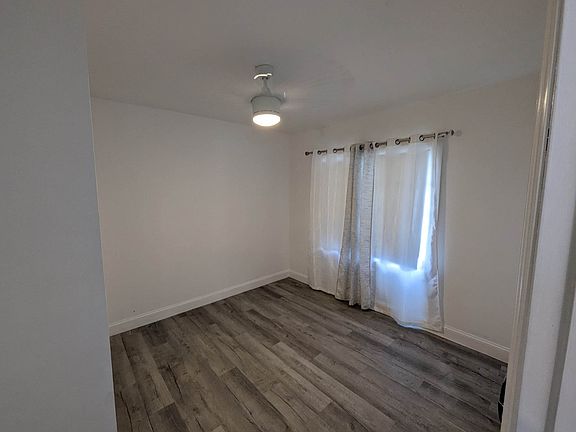 1st bedroom