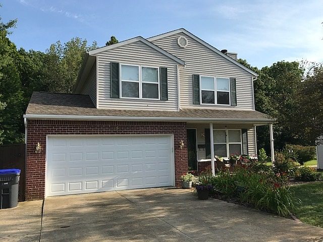 1st image of 856 E Meadowlands Dr