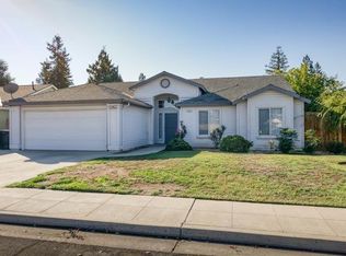 2767 Jenni Ave, Sanger, CA 93657