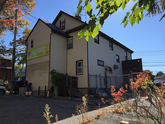 3rd image of 1309 Forest Ave