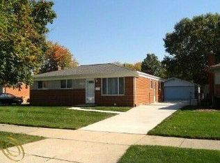 32540 Dover Ave, Warren, MI 48088