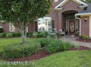 5521 London Lake Dr, Jacksonville, FL 32258
