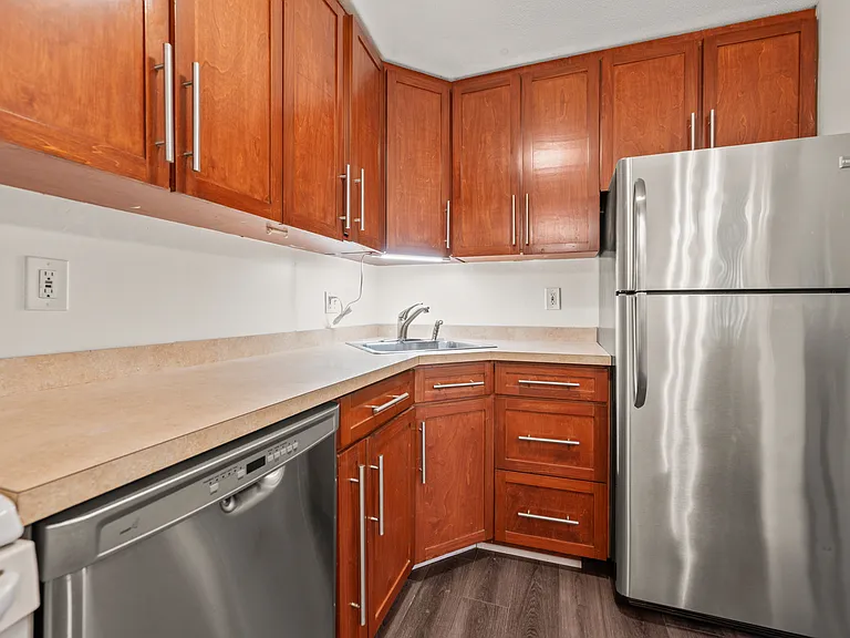 38 Rambling Brook Ln #B6 — Photo 7