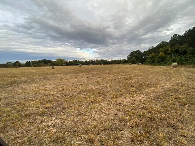 2nd image of 3063 Highway 113