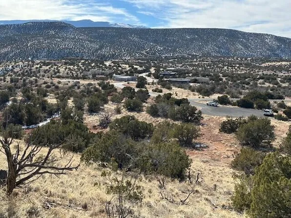 264 Diamond Tail Rd, Placitas, NM 87043