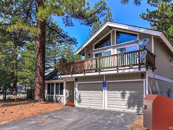 3rd image of 2728 Springwood Dr