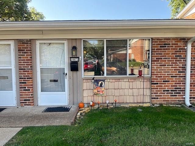 1st image of 10673 Carroll Wood Way