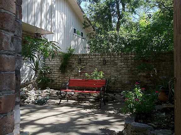 2nd image of 7822 Woodway Dr #7822
