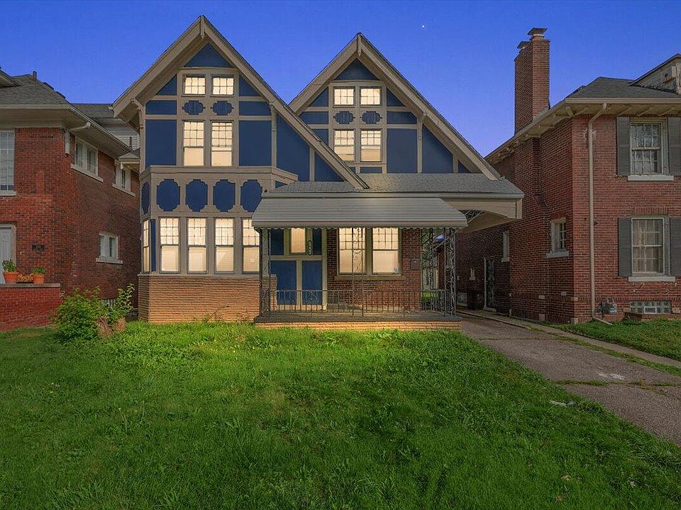 1st image of 2066 Atkinson St