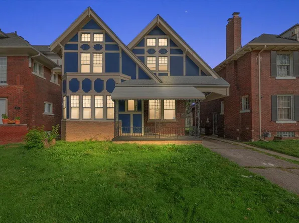 2066 Atkinson St, Detroit, MI 48206