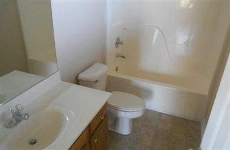 2nd image of 109 Angel Falls Dr